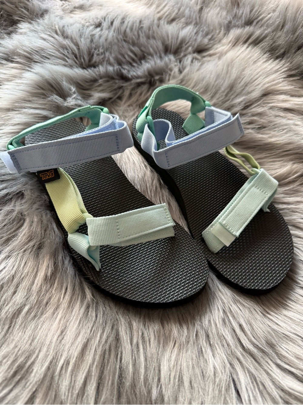 Teva Women’s Original Sandals-Multicolor Pastel NWT